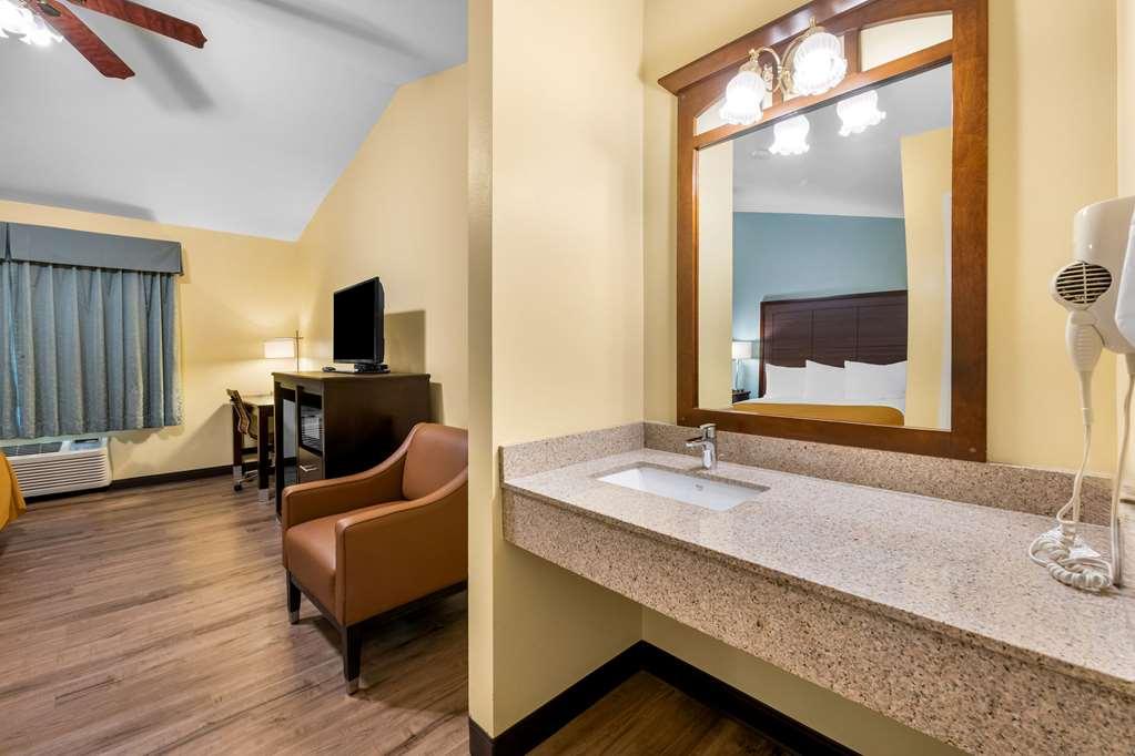 Econo Lodge Inn & Suites О Клер Стая снимка