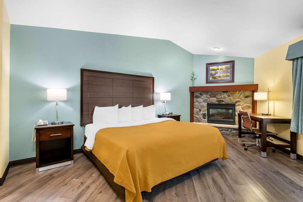 Econo Lodge Inn & Suites О Клер Стая снимка